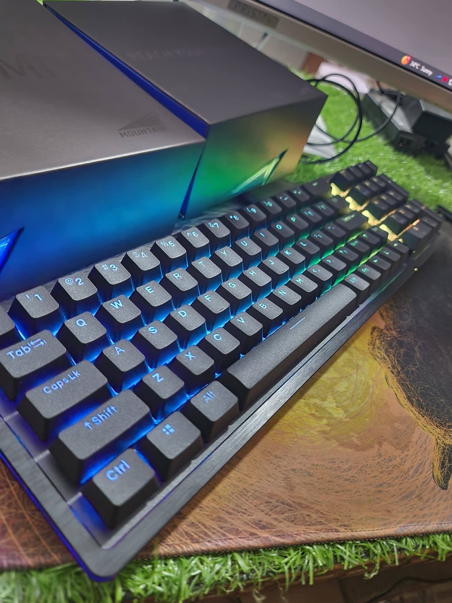 Mountain Everest 60 Keyboard - Without Numpad