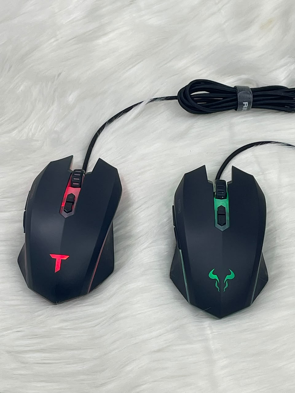 RIOTORO URUZ Z5 Gaming Mouse