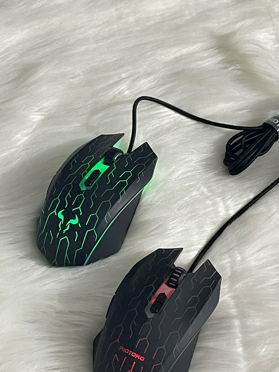 RIOTORO URUZ Z5 Gaming Mouse
