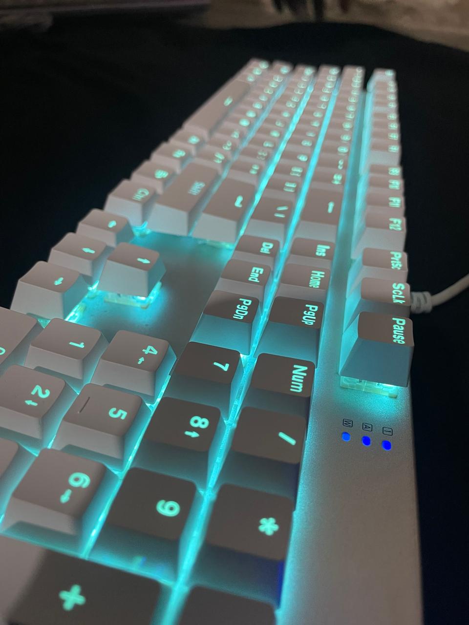 Hp GK400F machanical keyboard. With Unicolor Backlight.